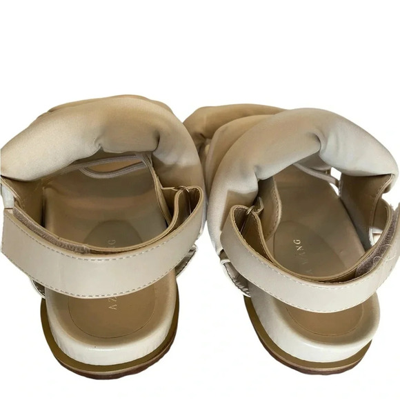 Azalea Wang Womens Captivating Bone Sandals Size 7 Open Toe - Picture 3 of 8